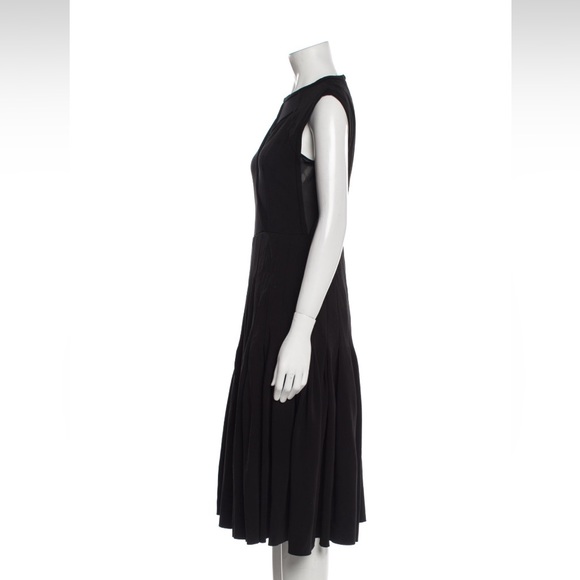 Yigal Azrouel Crew Neck mid level dress - Picture 4 of 4